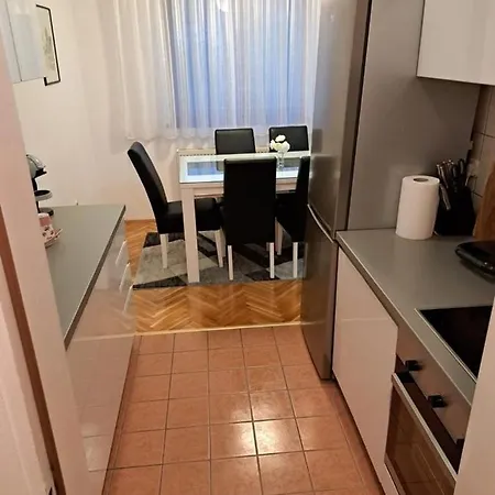 Greta Apartment
